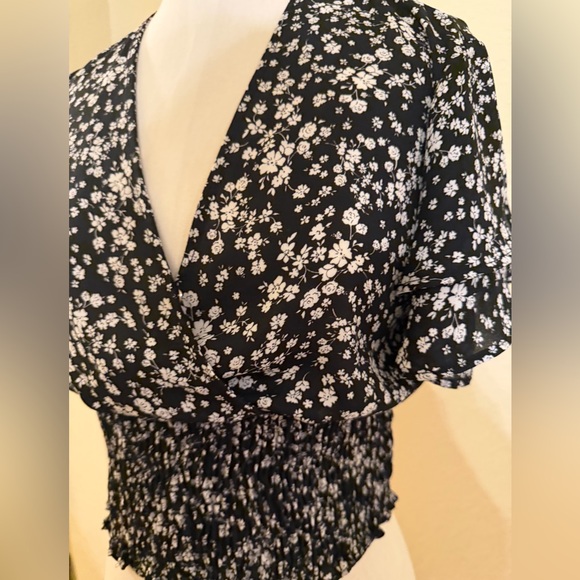Altar'd State Black and White Floral Blouse - Picture 3 of 8